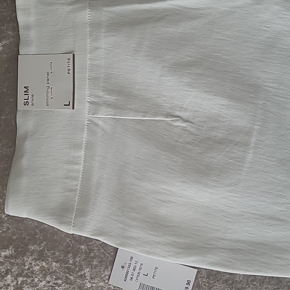 cleo, Size Large Petite, White Slim Ankle Pants with Slimming Panel - Picture 4 of 6